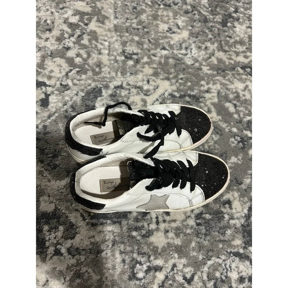 Girls Black And White Vintage Havana‎ Shoes Size 5.5 Sparkle